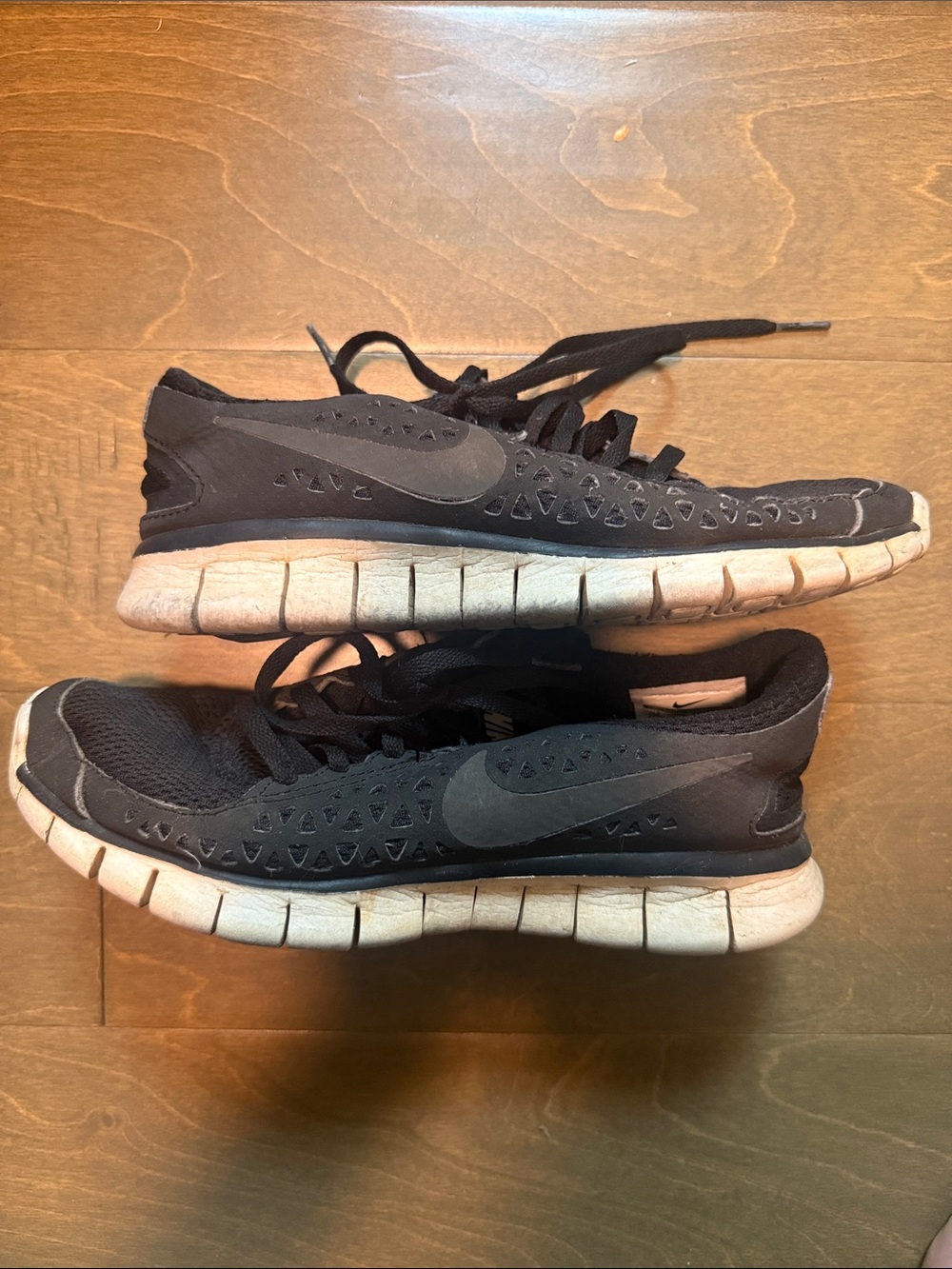 Nike Black Men's Athletic Running Shoes